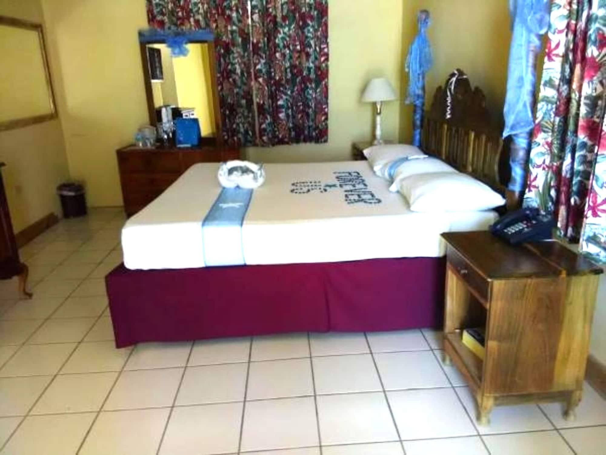 Treasure Beach Hotel Bagian luar foto