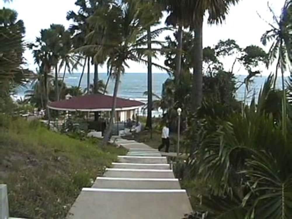 Treasure Beach Hotel Bagian luar foto