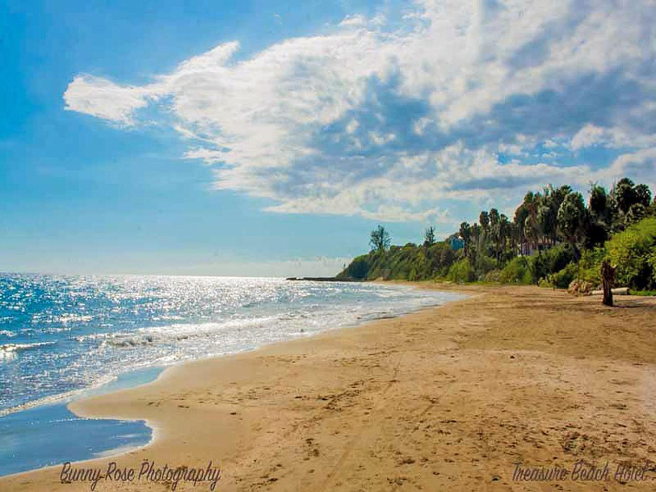 Treasure Beach Hotel Bagian luar foto